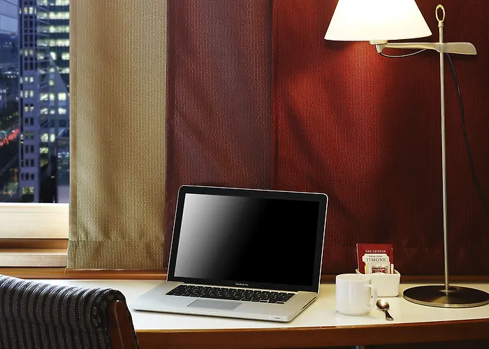 Hotel Ibis Styles Ambassador Gangnam 3*