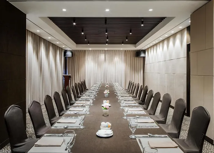 Hotel Ibis Styles Ambassador Gangnam 3*